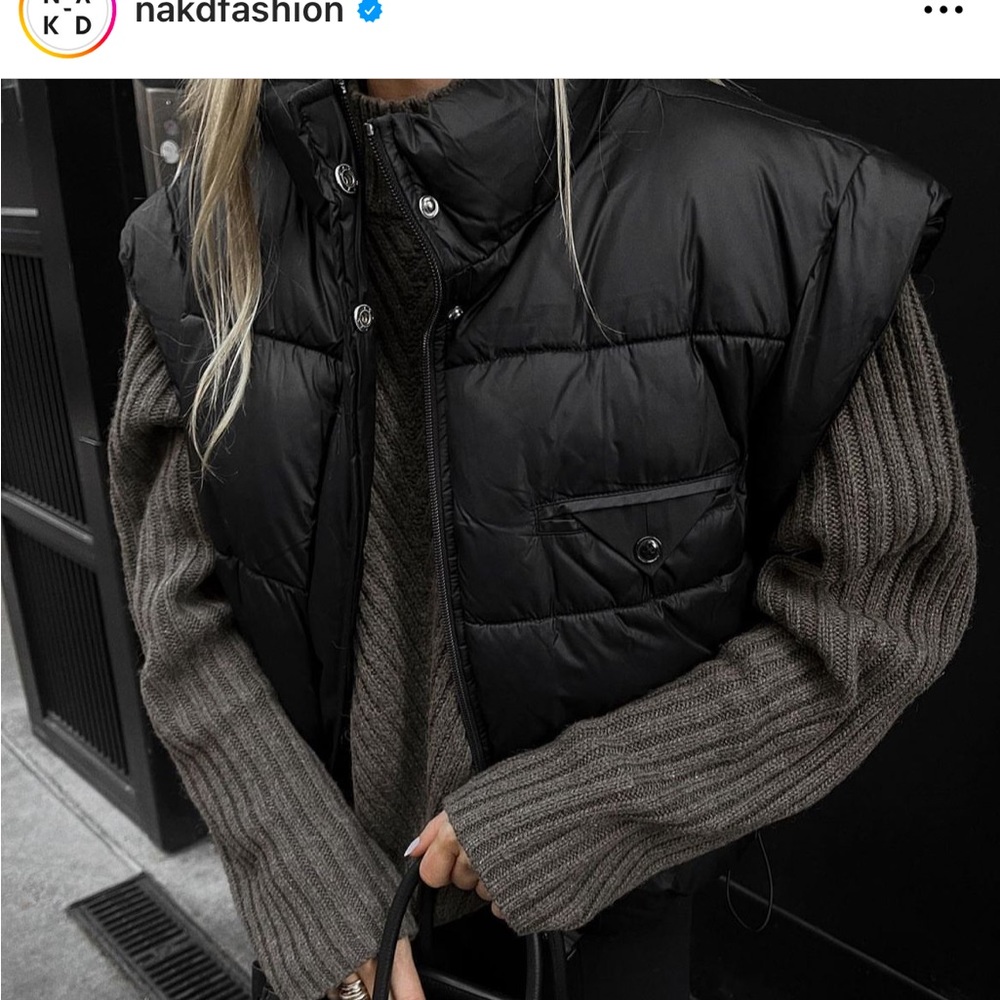 NA-KD Vest